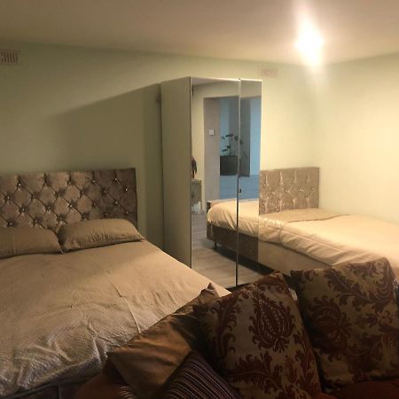 Treetops Flat4 Hall Green B28 Birmingham Eksteriør billede