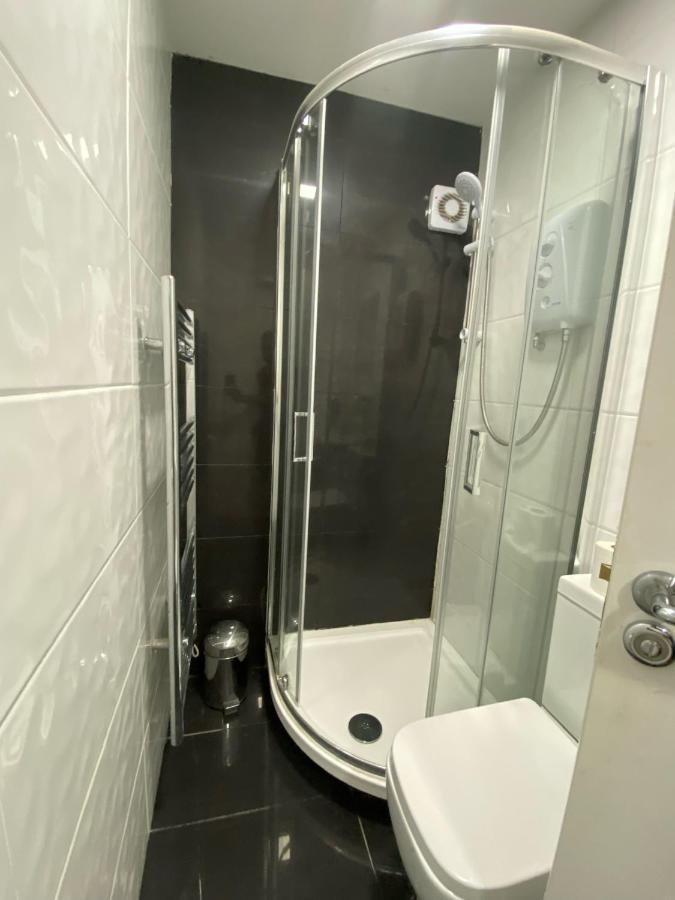 Treetops Flat4 Hall Green B28 Birmingham Eksteriør billede