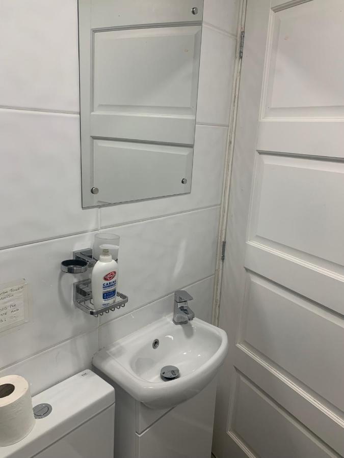 Treetops Flat4 Hall Green B28 Birmingham Eksteriør billede