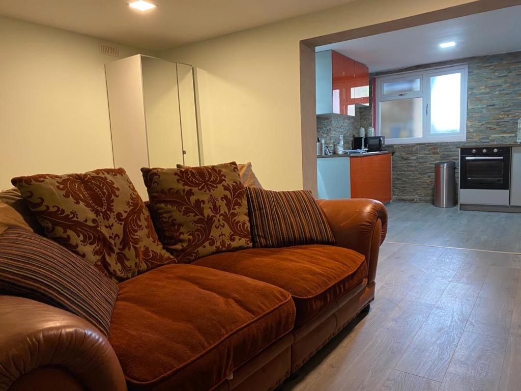 Treetops Flat4 Hall Green B28 Birmingham Eksteriør billede