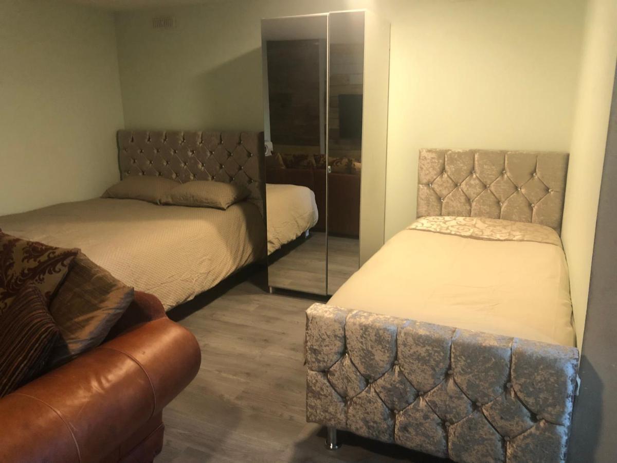 Treetops Flat4 Hall Green B28 Birmingham Eksteriør billede